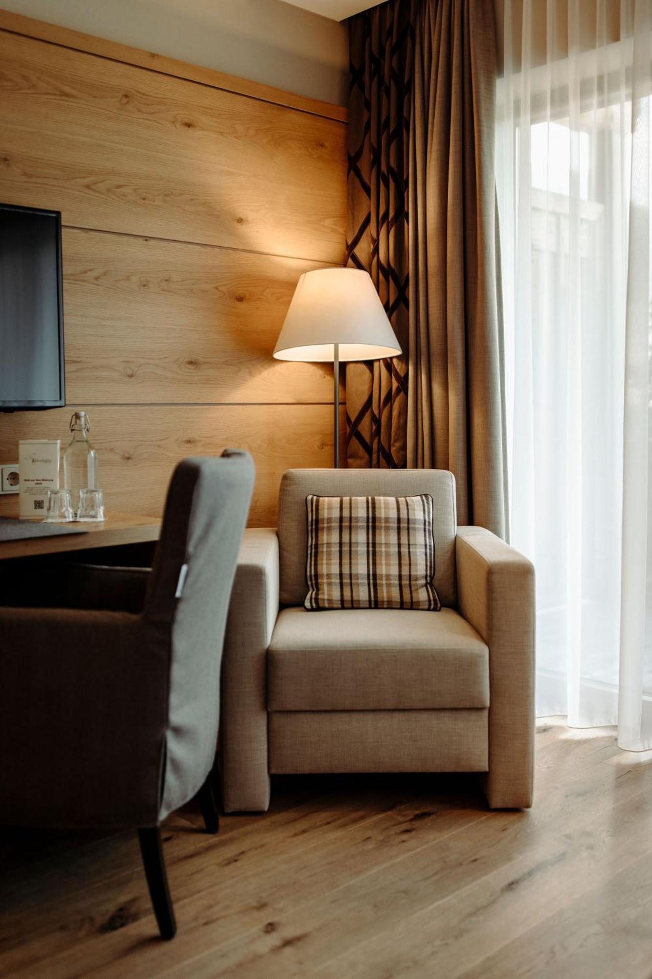 Das Gemuetliche Dorfhotel Kaltenhauser Hollersbach im Pinzgau Esterno foto