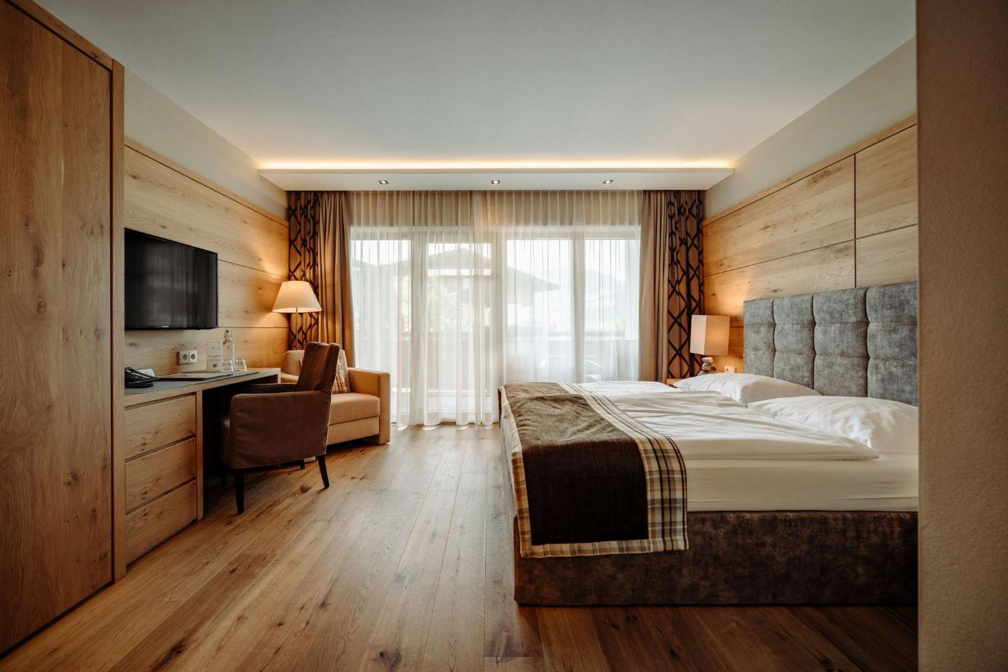 Das Gemuetliche Dorfhotel Kaltenhauser Hollersbach im Pinzgau Esterno foto
