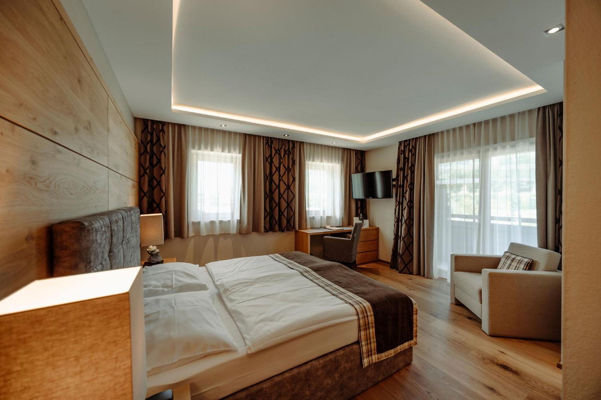 Das Gemuetliche Dorfhotel Kaltenhauser Hollersbach im Pinzgau Esterno foto